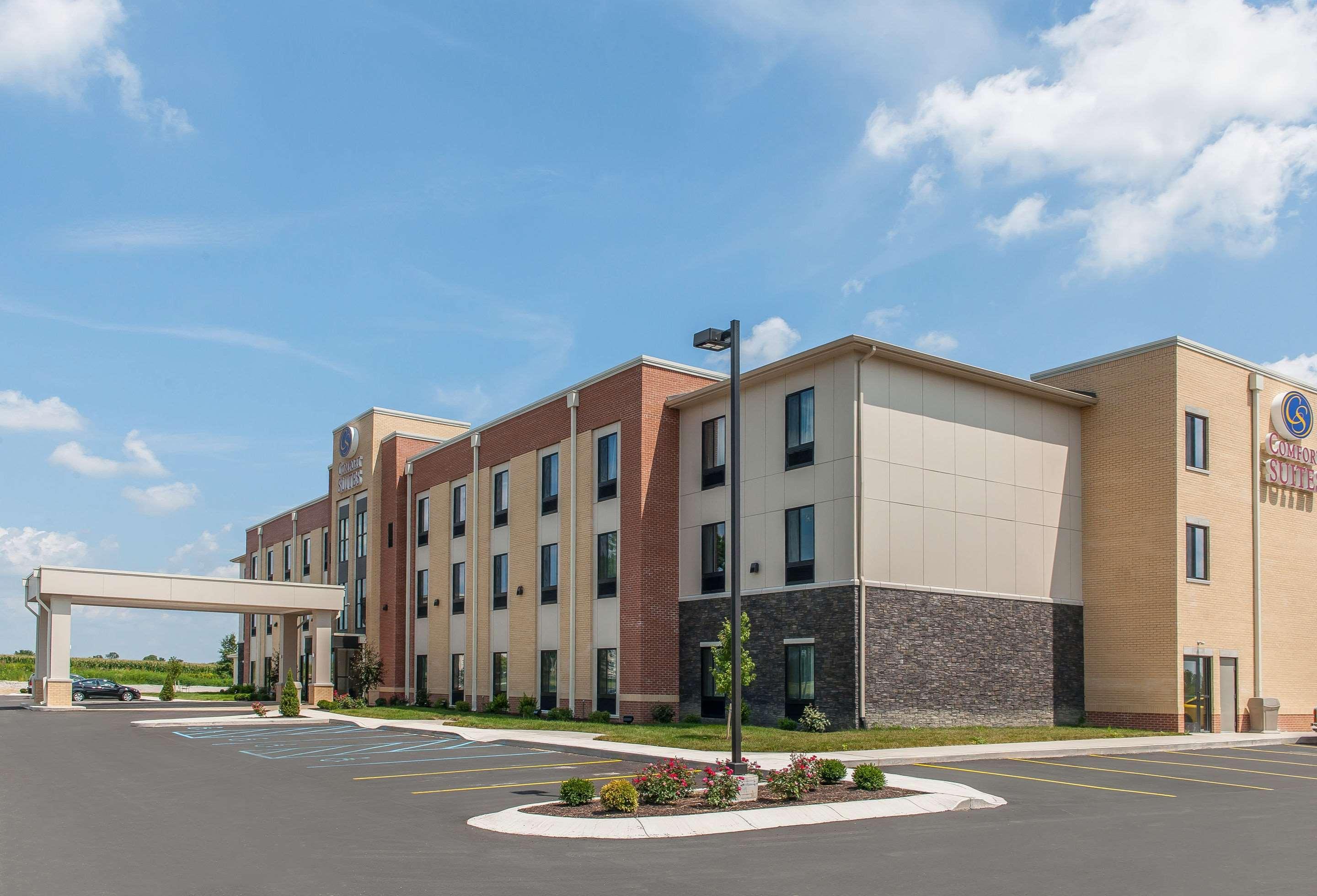 Comfort Suites Rensselaer Near Fair Oaks Exteriör bild