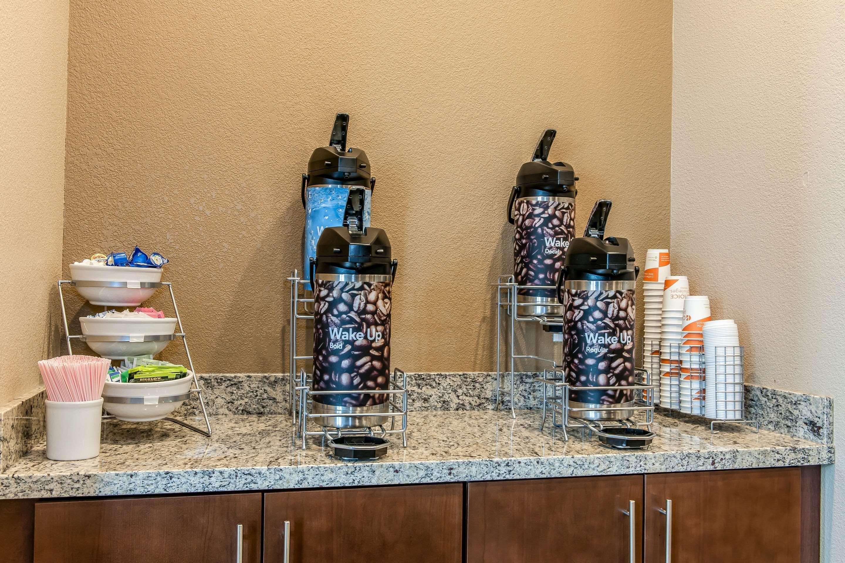 Comfort Suites Rensselaer Near Fair Oaks Exteriör bild